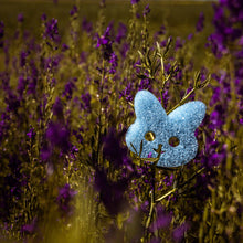 Kép betöltése a galériamegjelenítőbe: Scrub Mommy Special Edition - Bunny