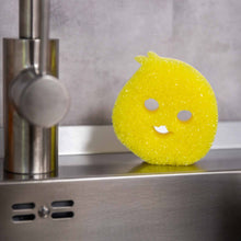 Kép betöltése a galériamegjelenítőbe: Scrub Mommy Special Edition - Chick