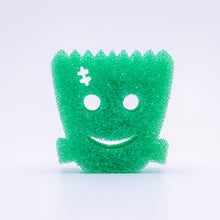 Kép betöltése a galériamegjelenítőbe: Scrub Daddy® Special Edition Halloween -Frankenstein