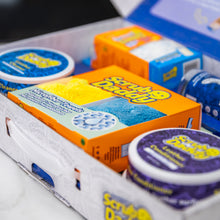 Kép betöltése a galériamegjelenítőbe: Sneaker Cleaner Kit