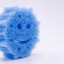 Kép betöltése a galériamegjelenítőbe: Scrub Daddy® Special Edition Snowflake (1 db)