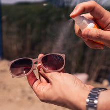 Kép betöltése a galériamegjelenítőbe: Anti-fog spray
