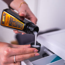 Kép betöltése a galériamegjelenítőbe: Sweet Trouble mosóparfüm
